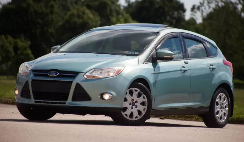 2012 Used Ford Focus SE For Sale | Car Dealership in Philadelphia